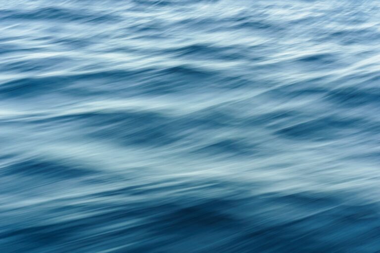 invisible waves ocean
