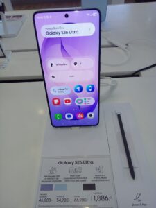 Samsung Galaxy S27 selfie camera